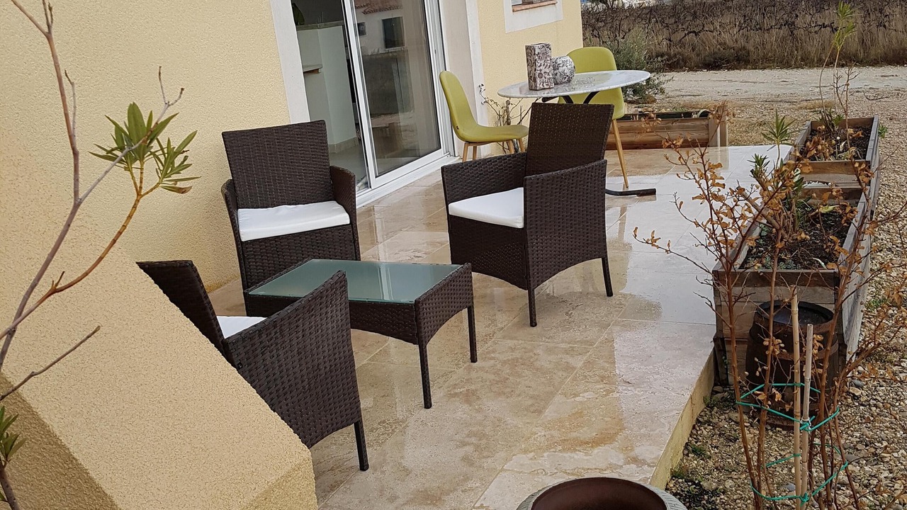 Photo of Patio Balcony in Blauvac