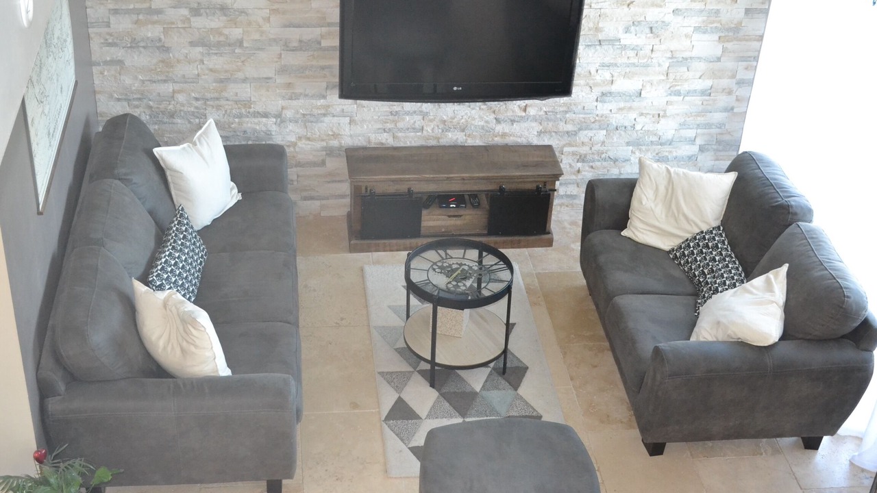 Photo of Livingroom in Puget