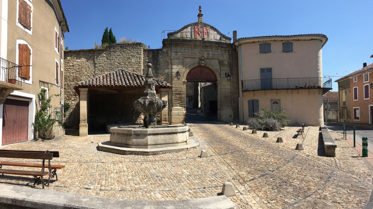 Photo of Others in Malemort-du-Comtat