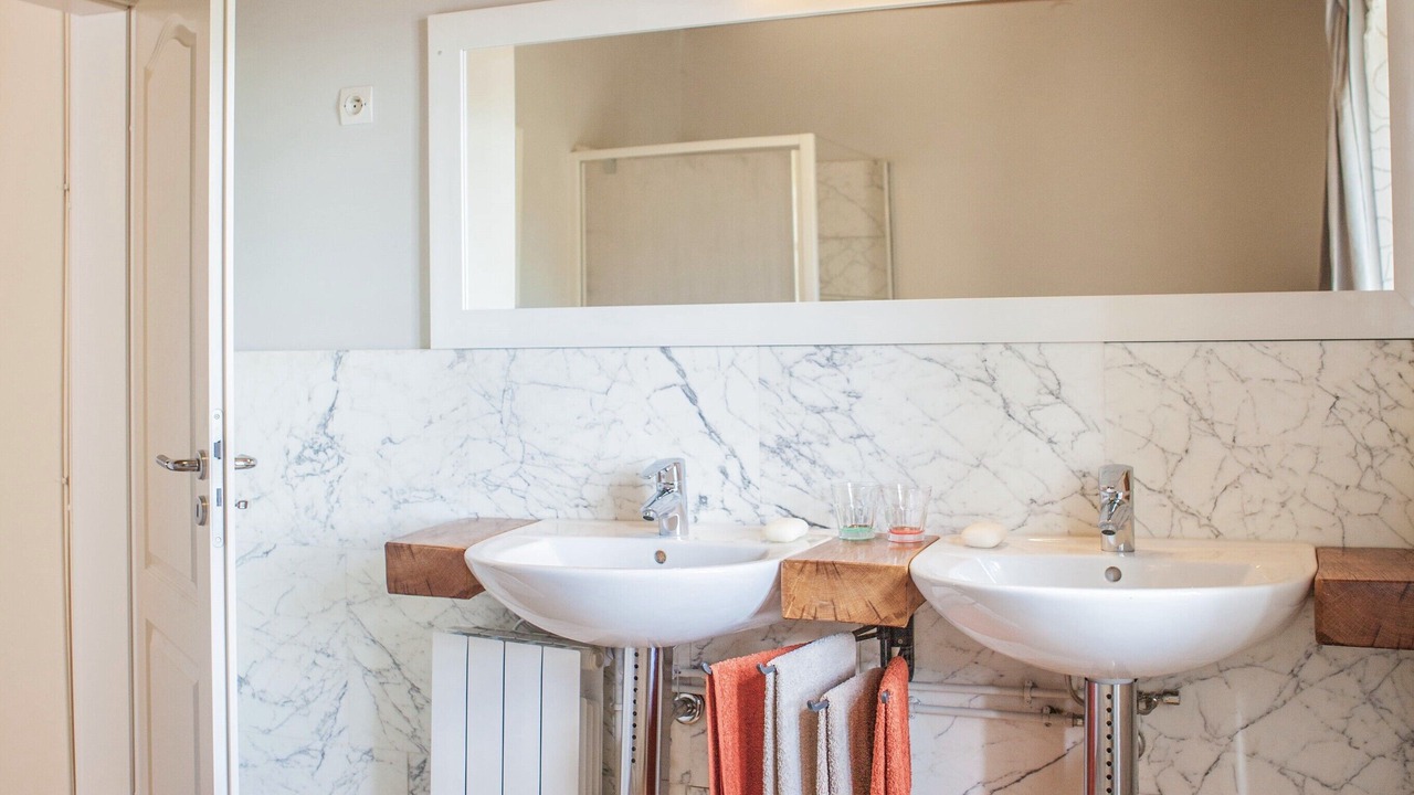 Photo of Bathroom in Fain-les-Moutiers