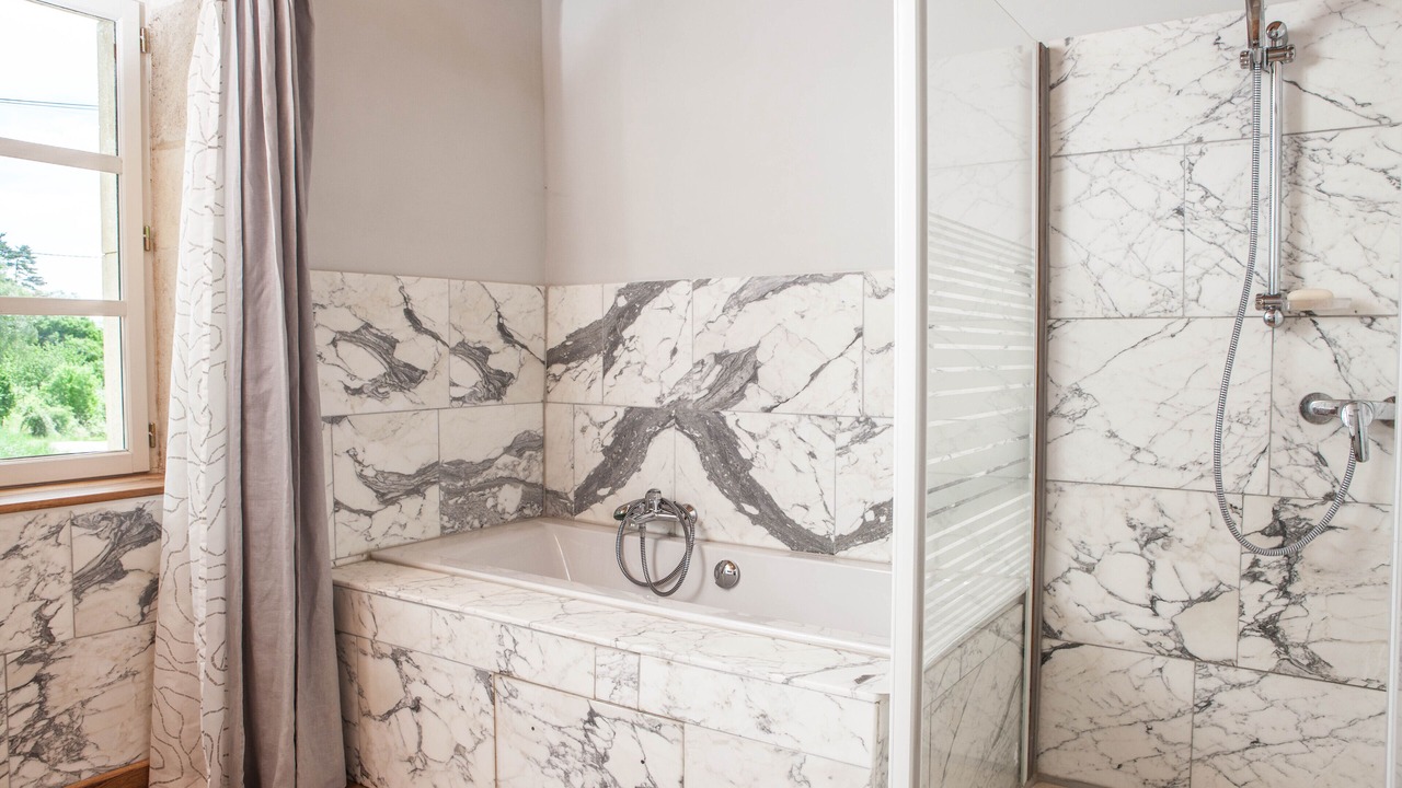 Photo of Bathroom in Fain-les-Moutiers