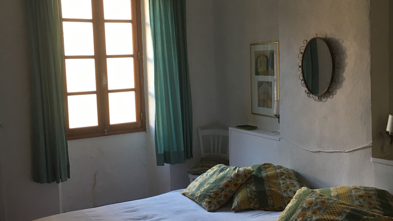 Photo of Bedroom in Venterol