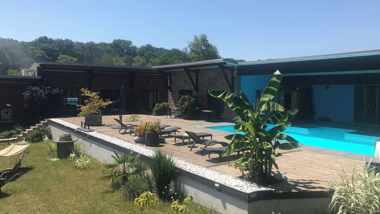Photo of Outdoor in Dampierre