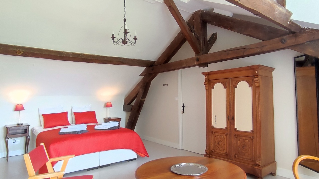 Photo of Bedroom in Roussillon-en-Morvan