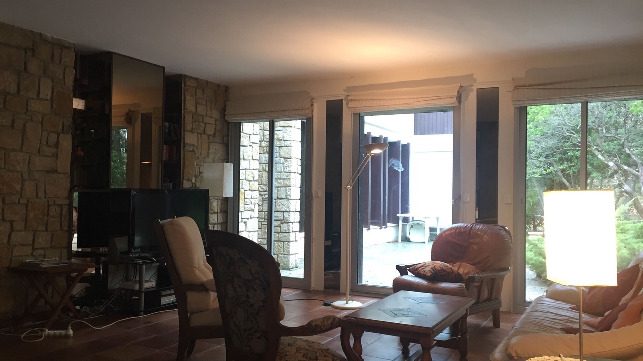 Photo of Livingroom in Saint-Paul-Trois-Chateaux