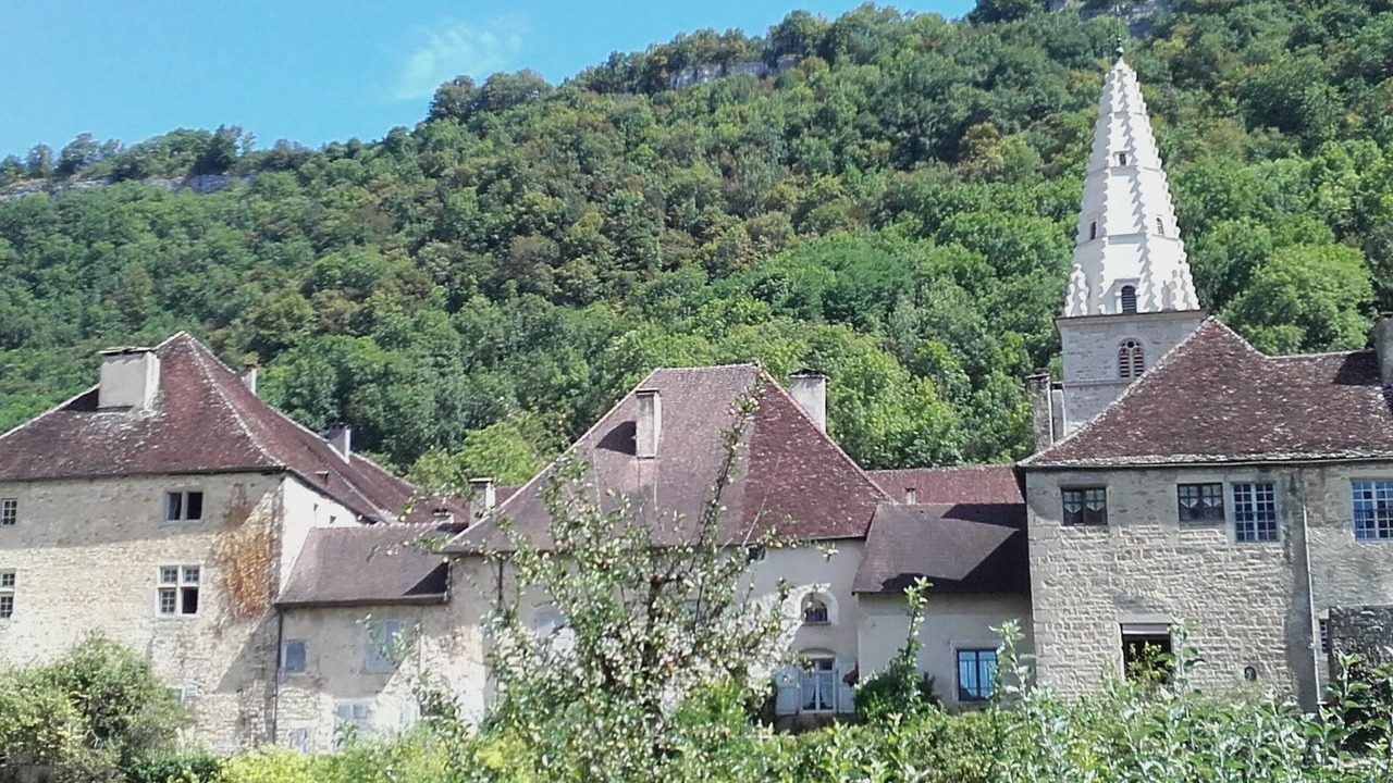 Photo of Outdoor in Publy
