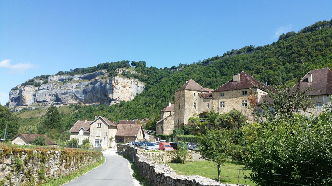 Photo of Outdoor in Publy