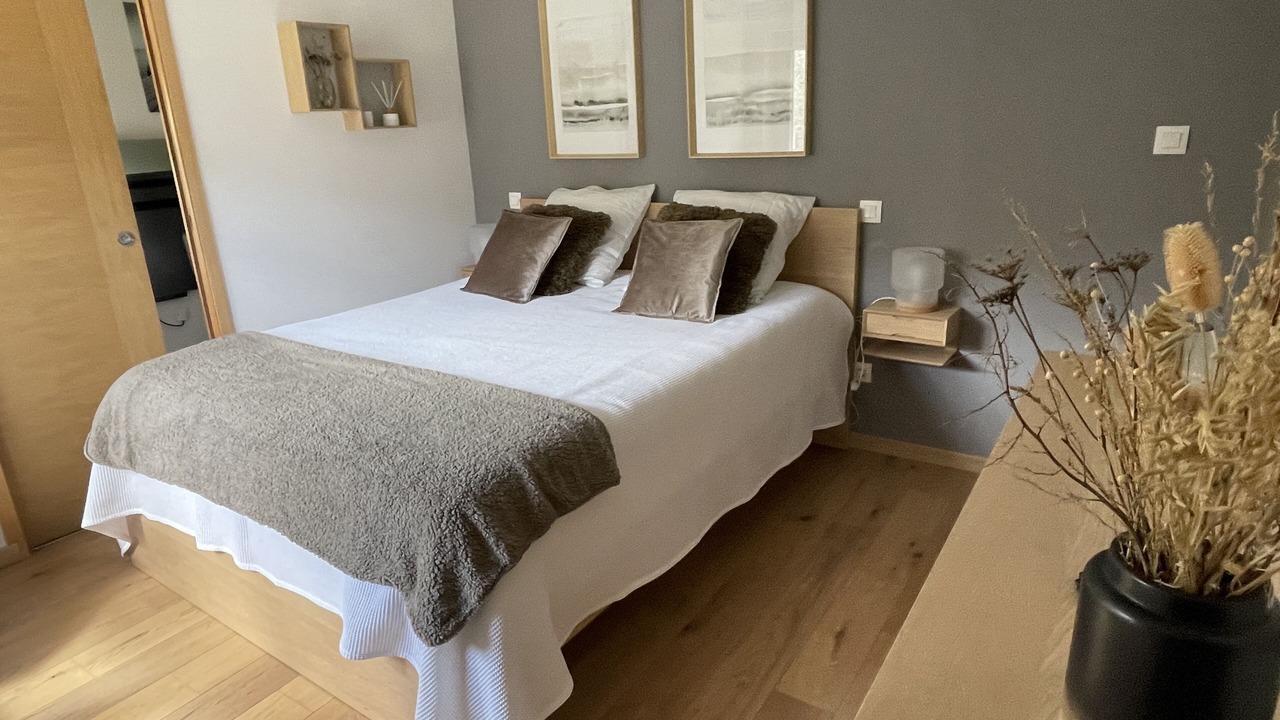 Photo of Bedroom in Montreal-les-Sources