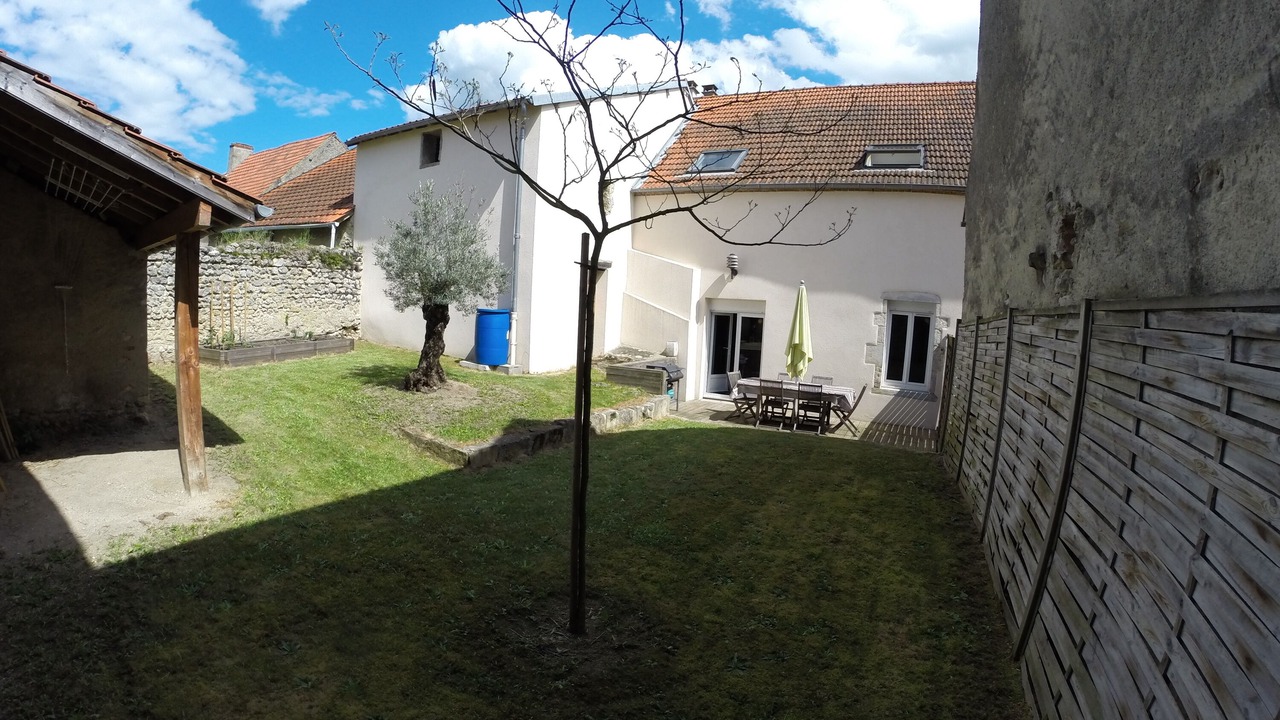 Photo of Outdoor in Creuzier-le-Vieux