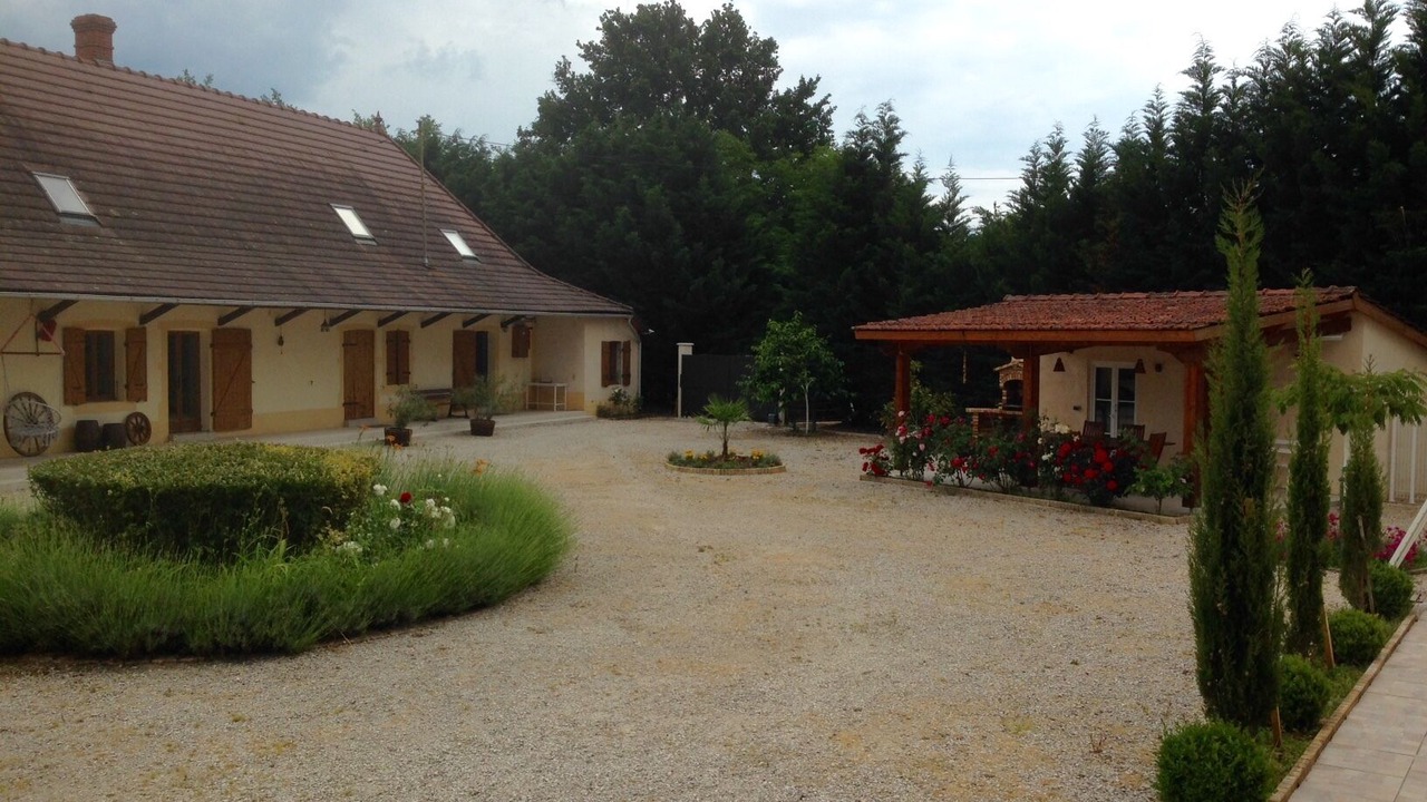 Photo of Outdoor in Montjay