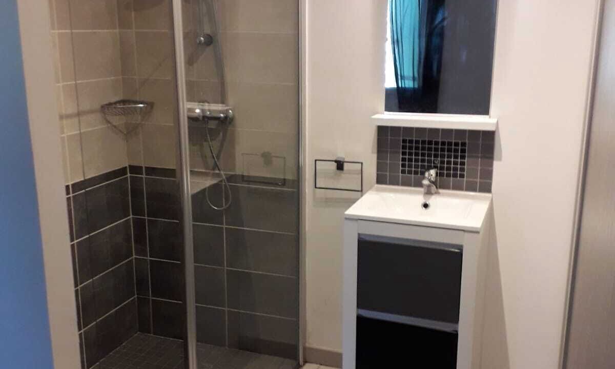 Photo of Bathroom in Cairanne