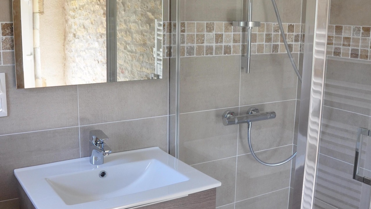 Photo of Bathroom in Nolay