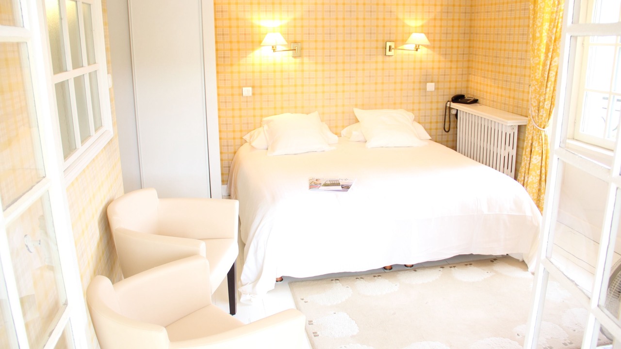 Photo of Bedroom in Forges-les-Bains
