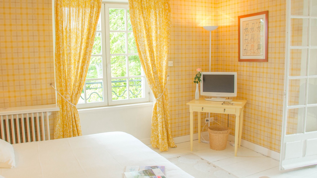 Photo of Bedroom in Forges-les-Bains