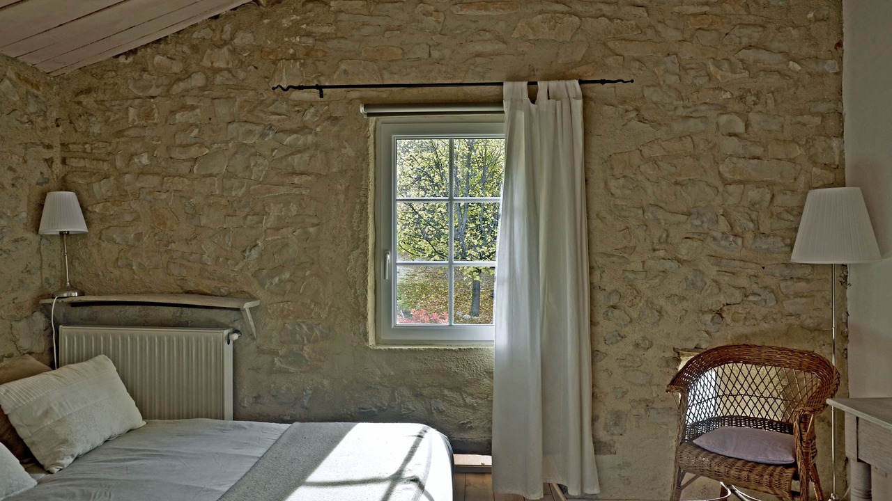 Photo of Bedroom in Barret-de-Lioure