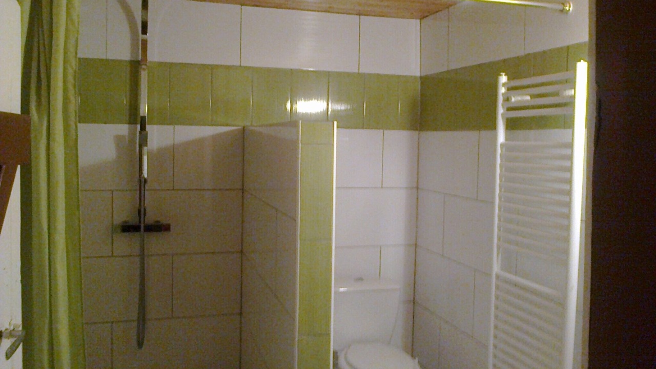 Photo of Bathroom in Landresse