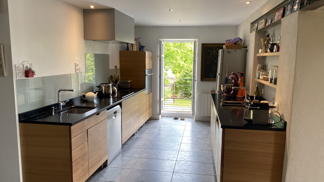 Photo of Kitchen in Valaurie