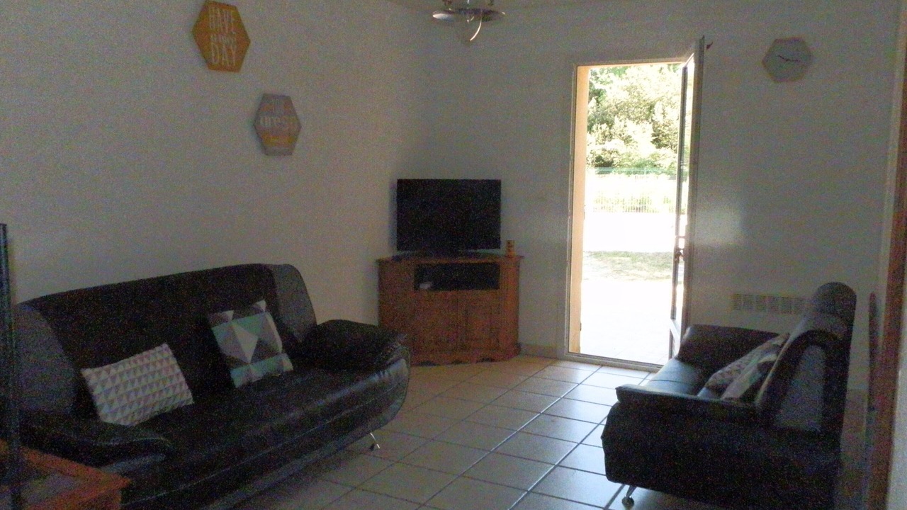 Photo of Livingroom in Mormoiron