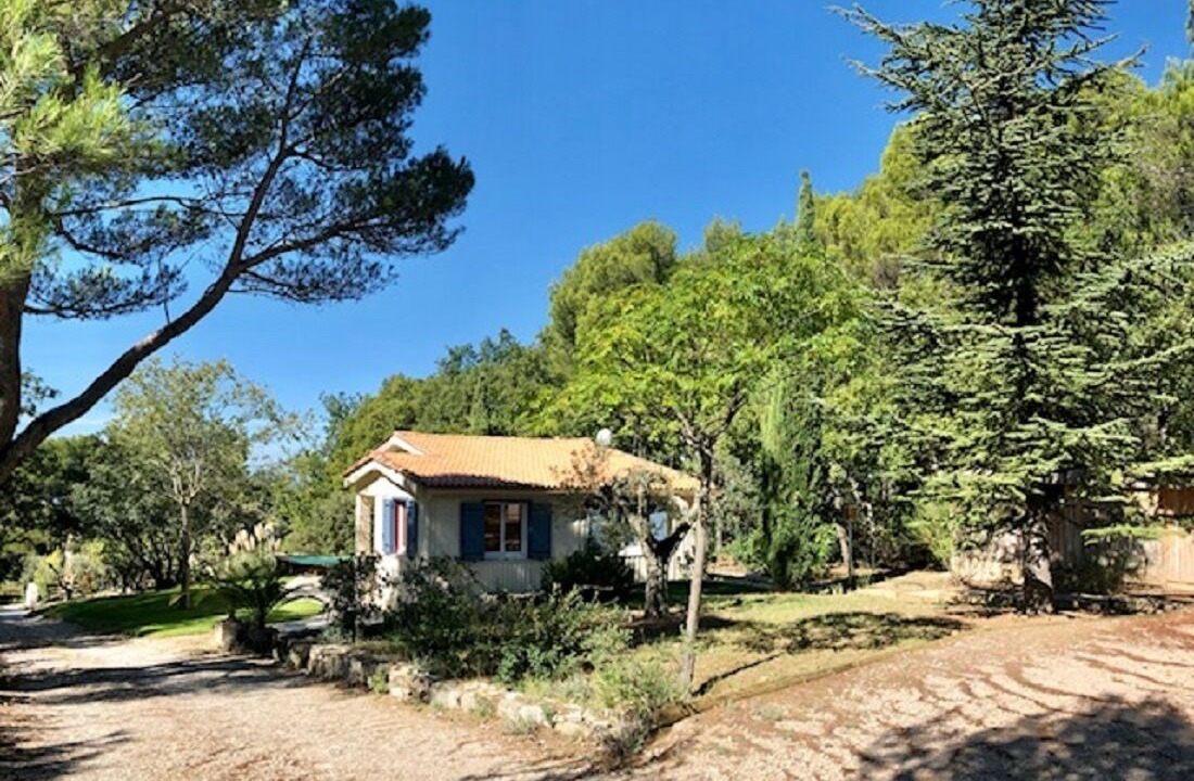 Photo of Outdoor in Malemort-du-Comtat