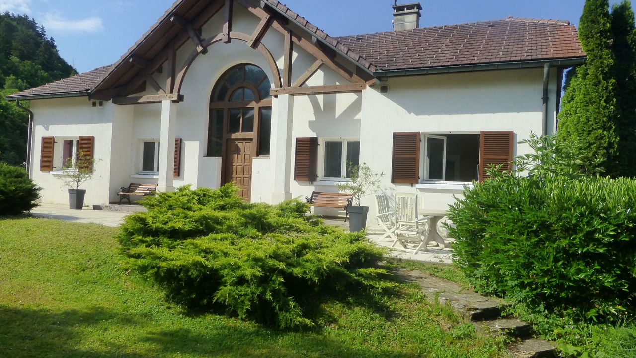 Photo of Outdoor in Montcusel