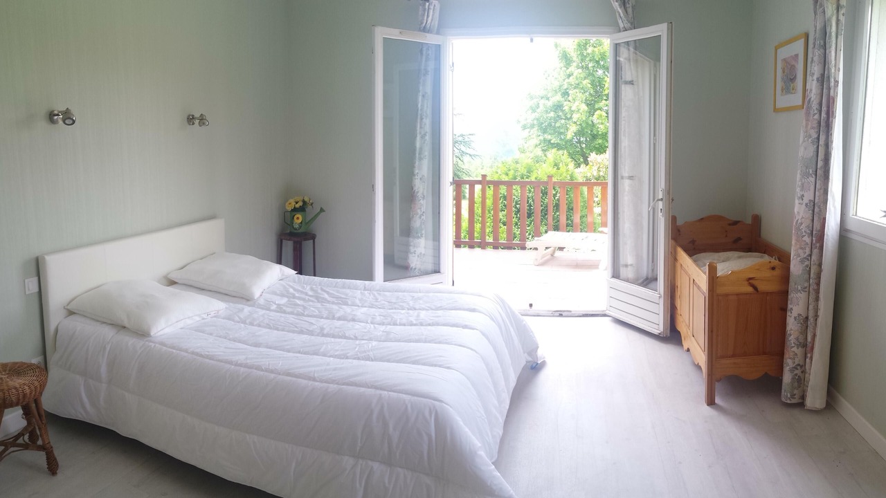 Photo of Bedroom in Montcusel
