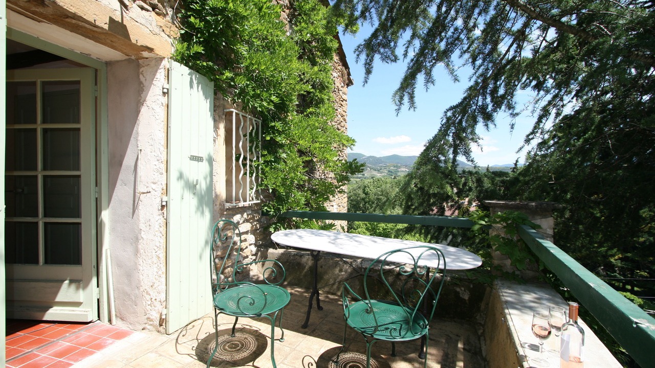 Photo of Patio Balcony in Mirabel-aux-Baronnies