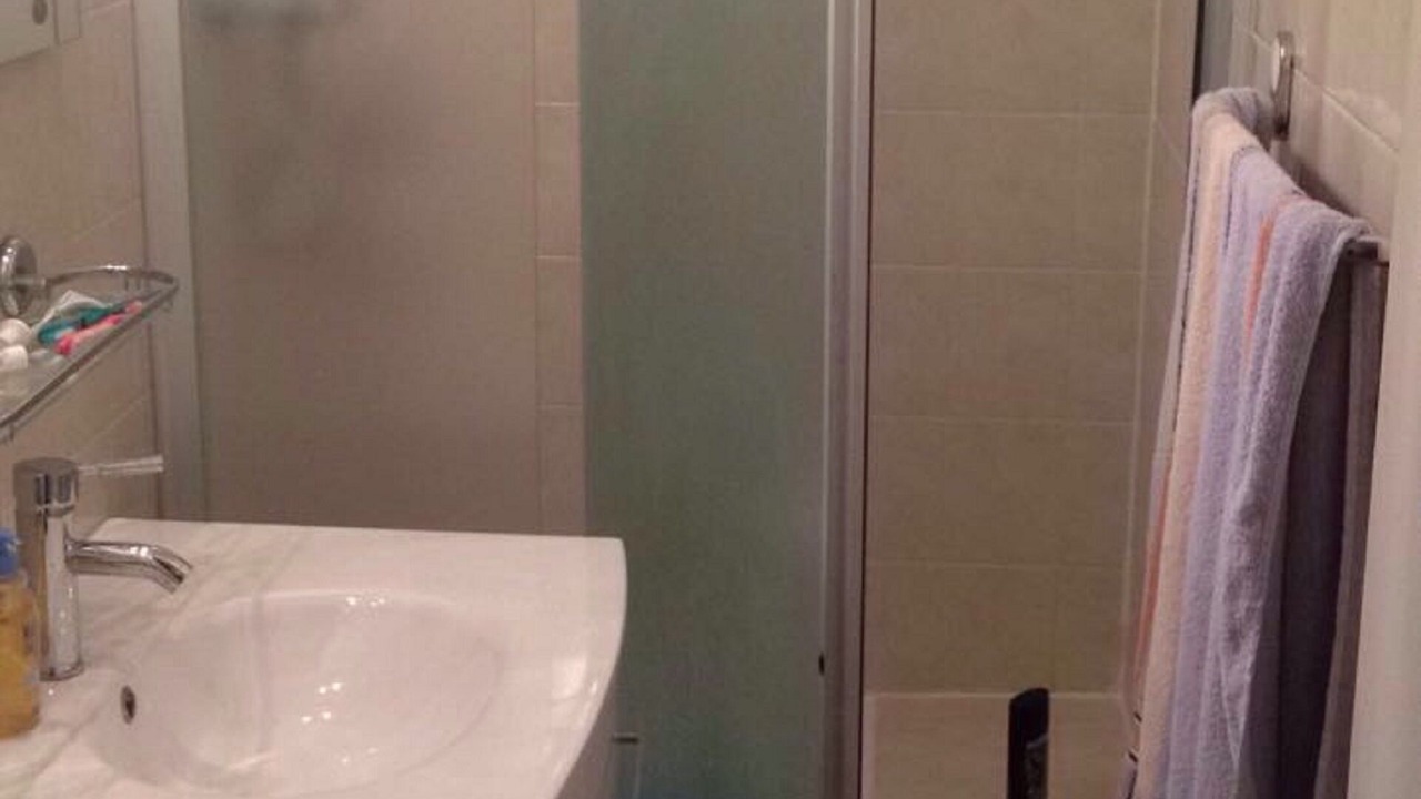 Photo of Bathroom in Longjumeau