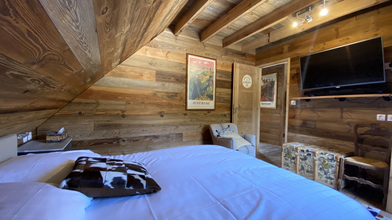 Photo of Bedroom in Besse-et-Saint-Anastaise