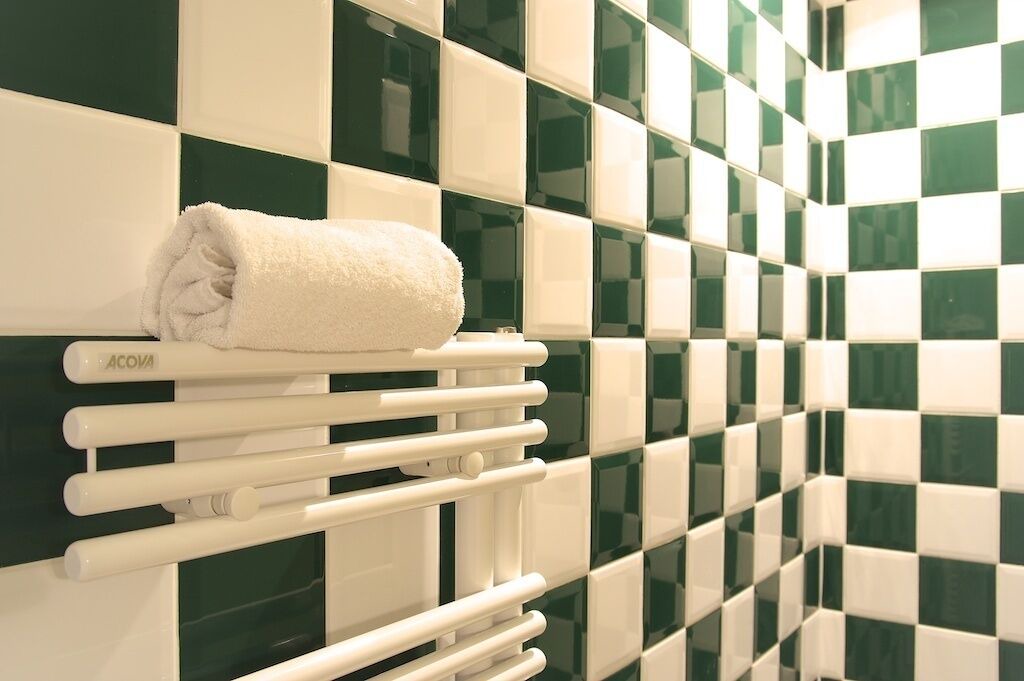 Photo of Bathroom in Hotel de Ville - Quinconces