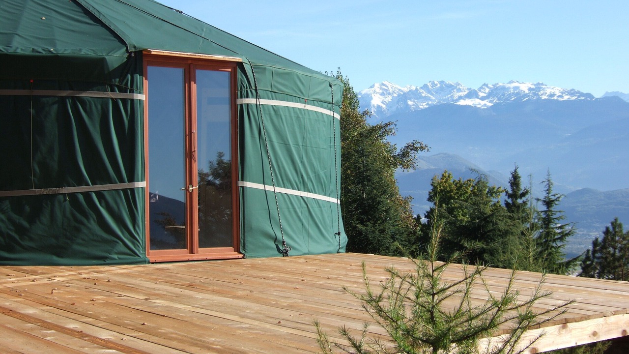 Photo of Outdoor in Vif