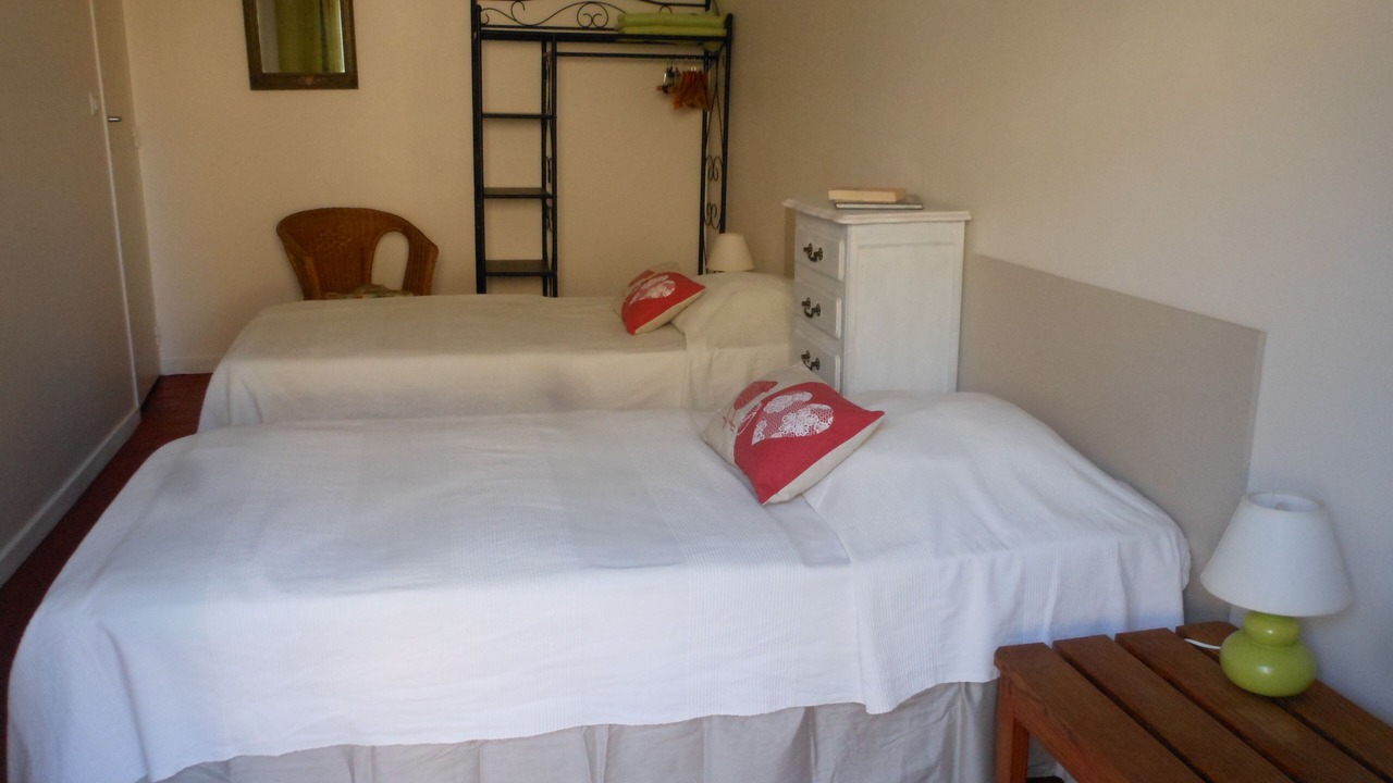 Photo of Bedroom in Jouet sur l'Aubois