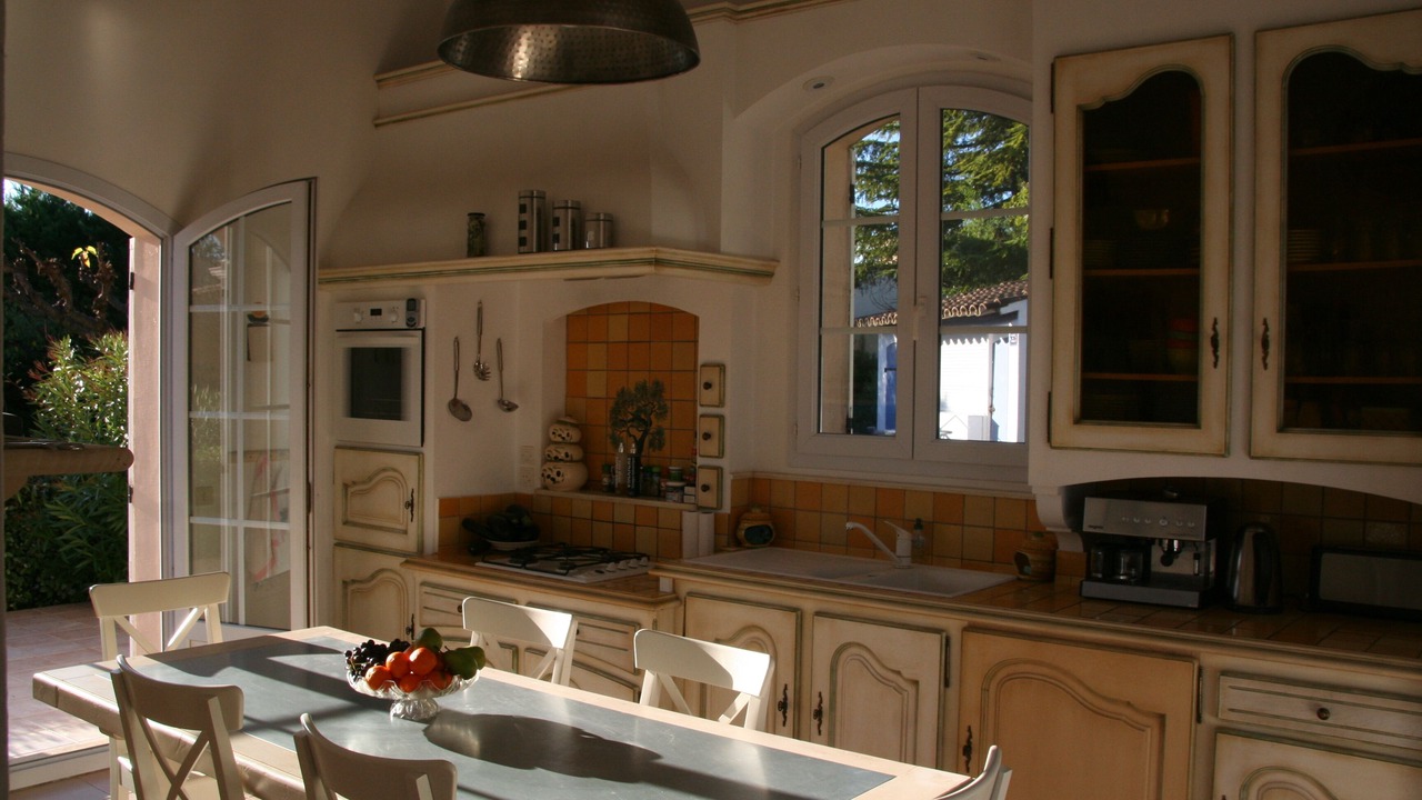 Photo of Kitchen in Entrechaux