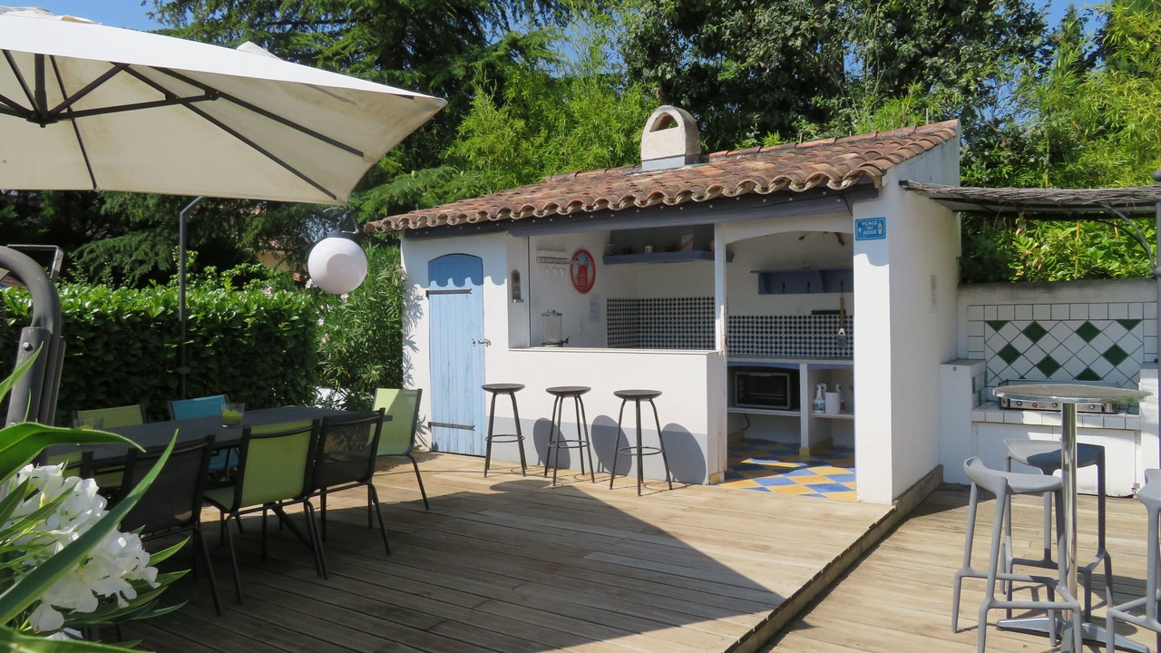 Photo of Outdoor in Entrechaux