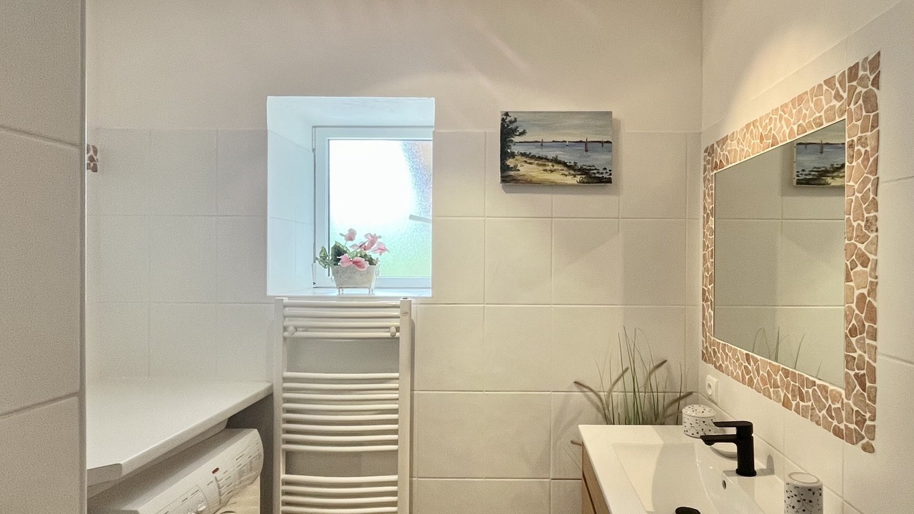 Photo of Bathroom in Belleroche