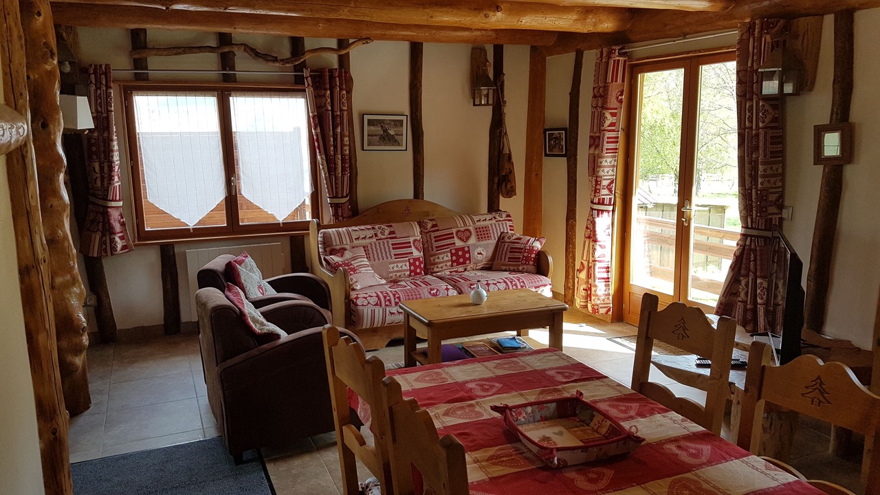 Photo of Livingroom in Mesnil Sous Les Cotes