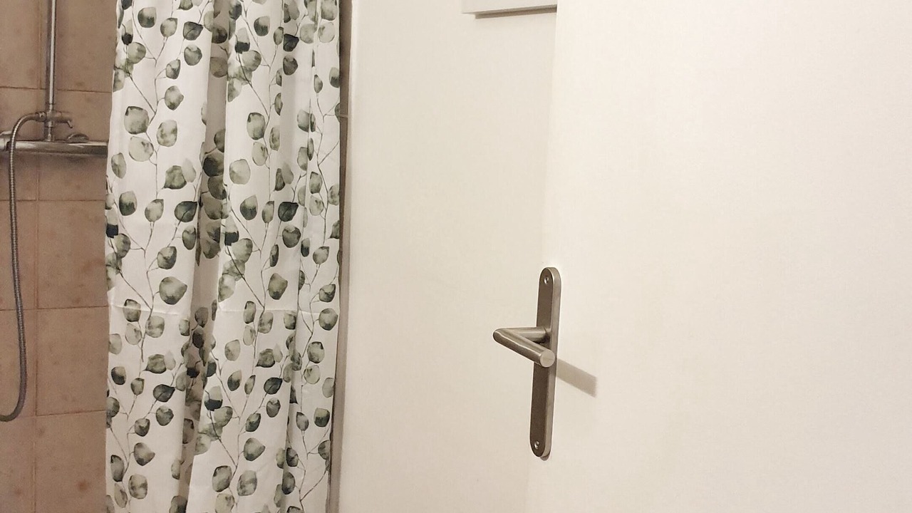 Photo of Bathroom in Vacqueyras