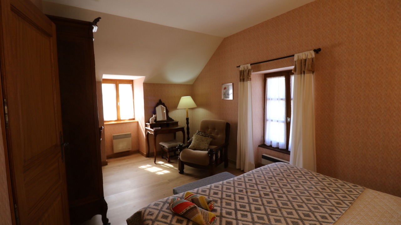 Photo of Bedroom in Castelnau-de-Mandailles
