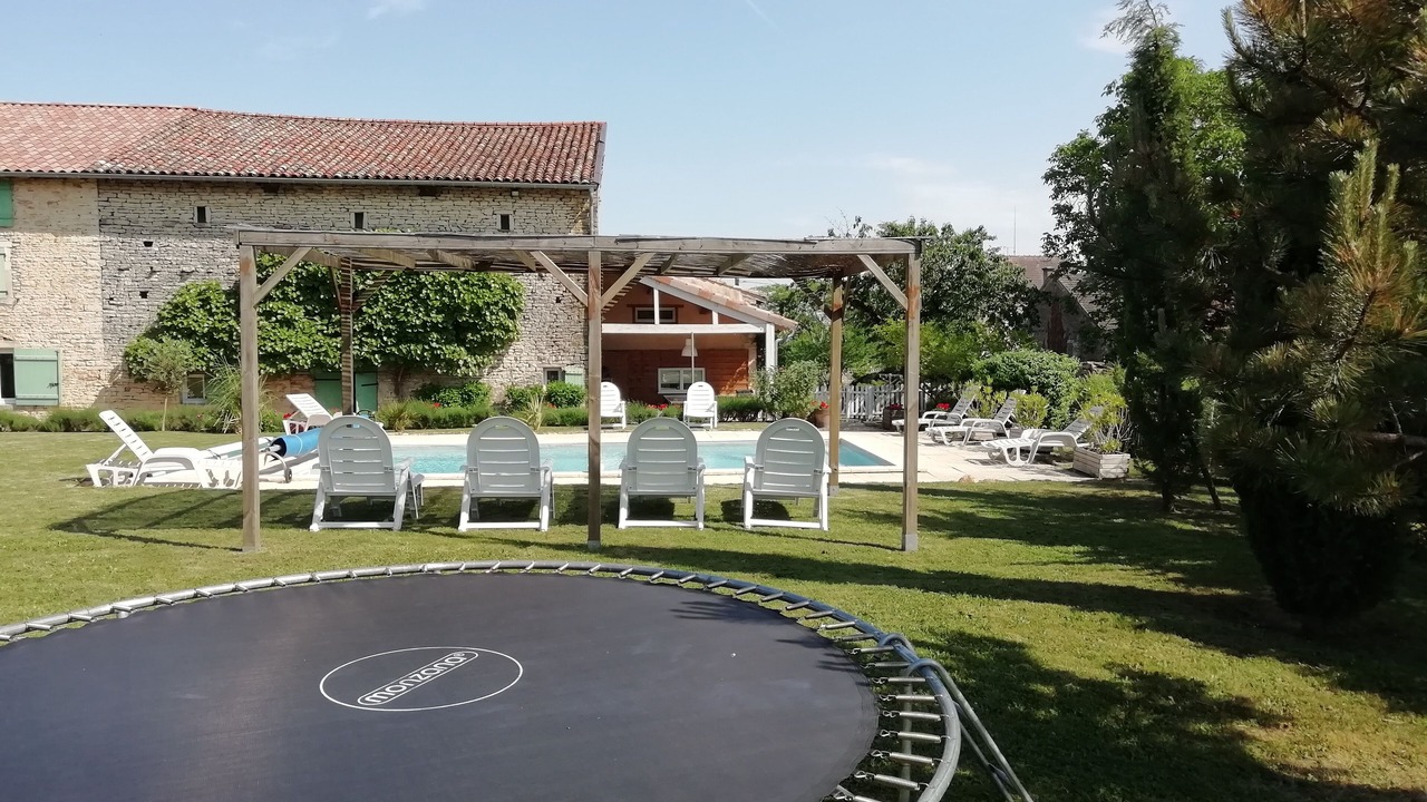 Photo of Outdoor in Uchizy