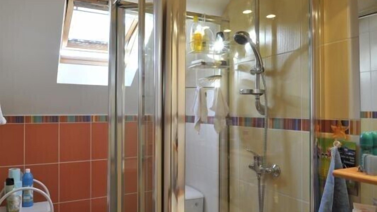 Photo of Bathroom in Michaugues