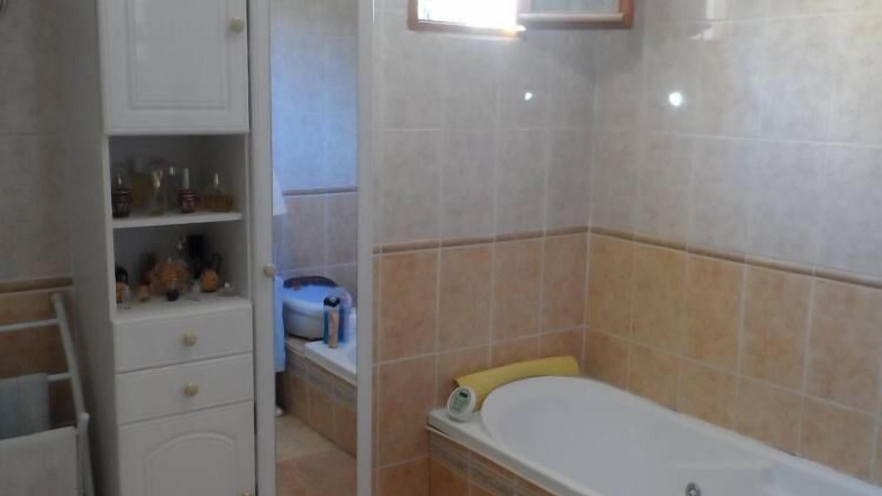 Photo of Bathroom in Montaulieu