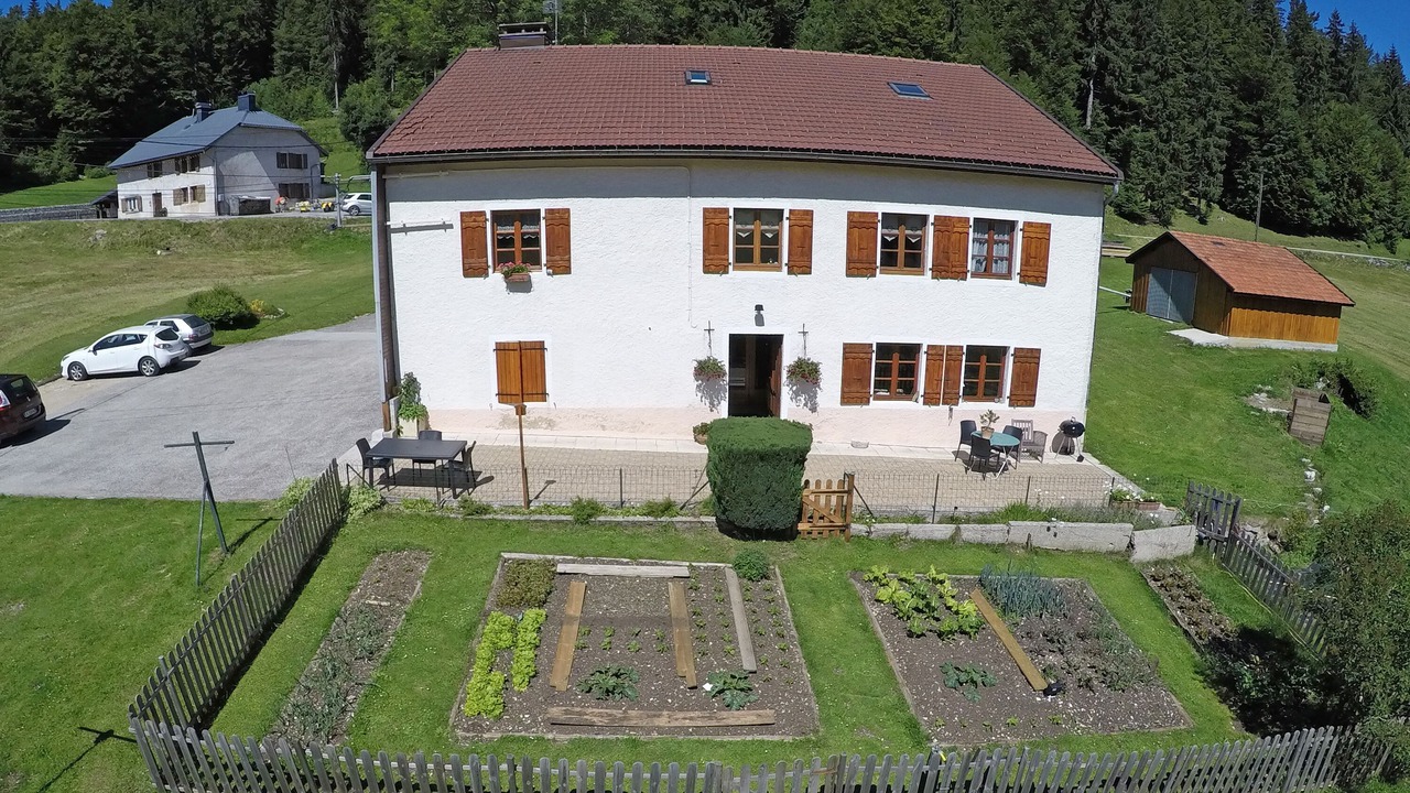 Photo of Outdoor in Premanon