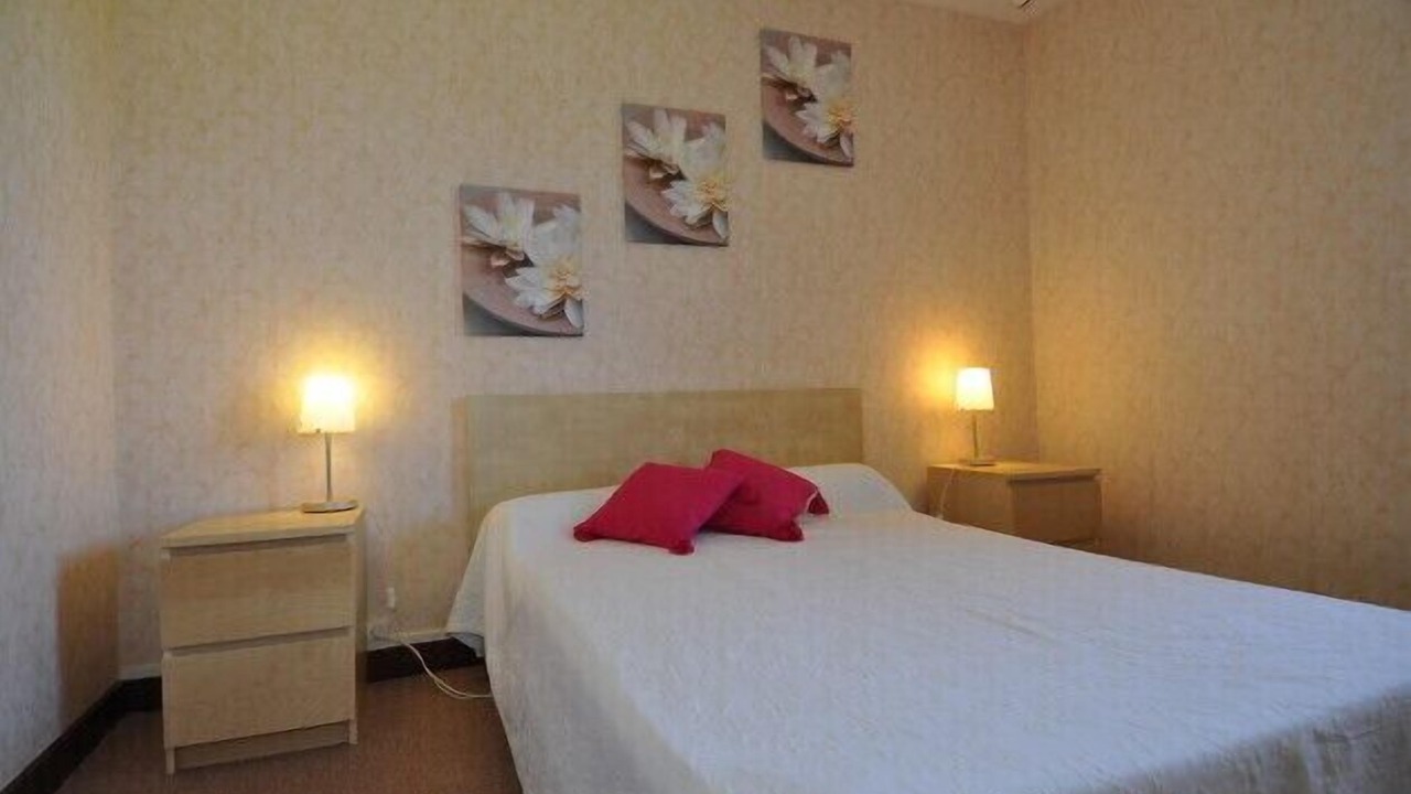 Photo of Bedroom in Premanon