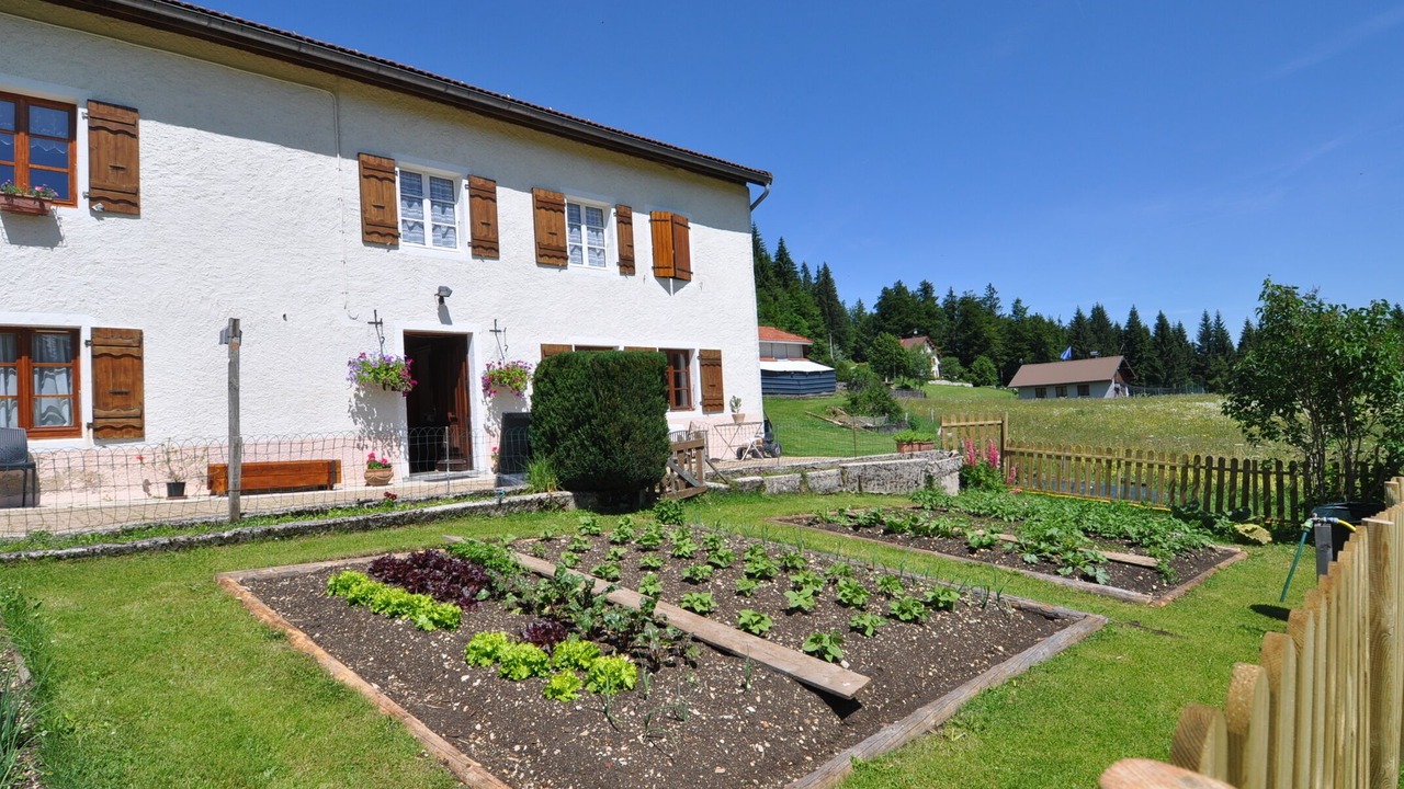 Photo of Outdoor in Premanon