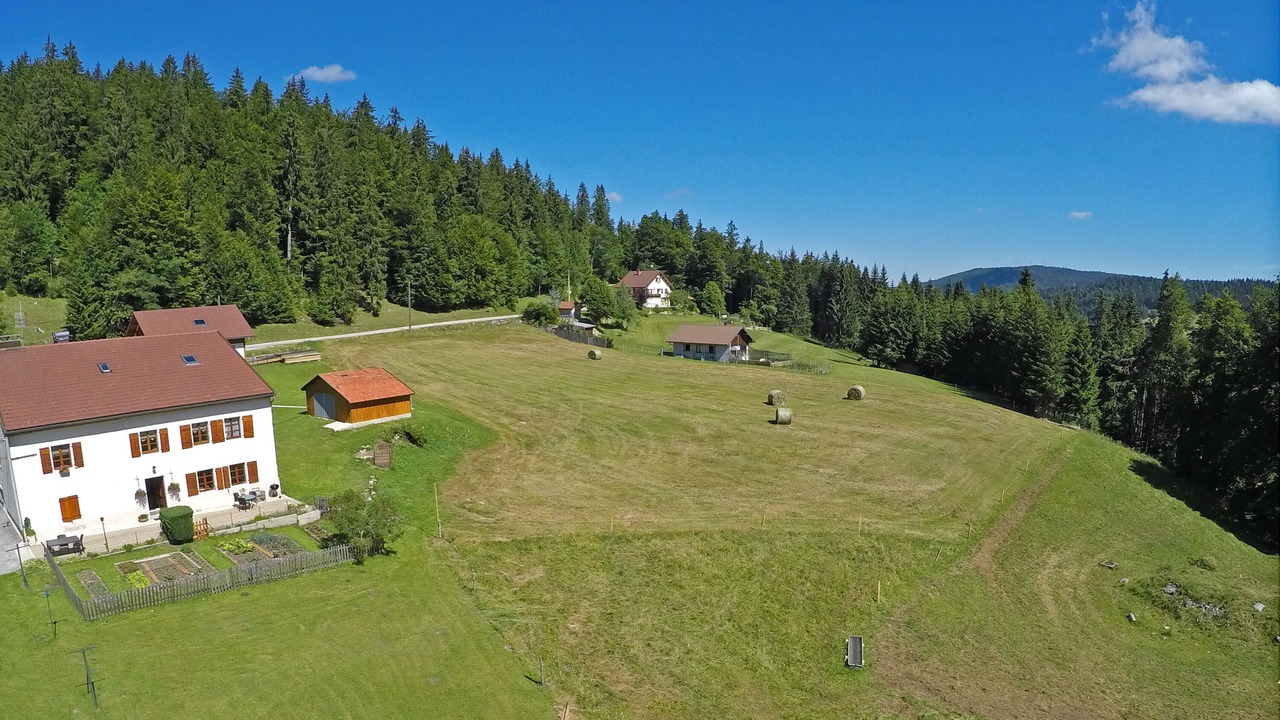 Photo of Outdoor in Premanon