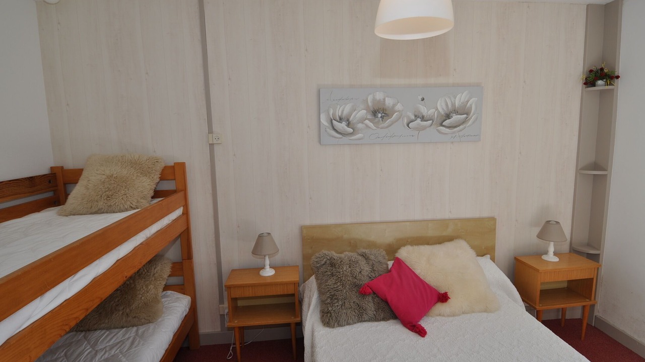 Photo of Bedroom in Premanon