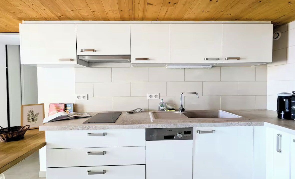Photo of Kitchen in Beaumes-de-Venise