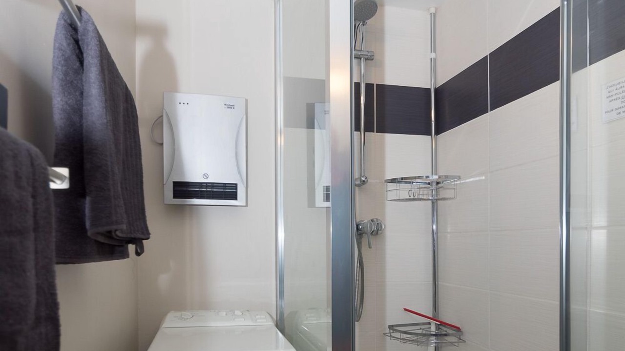 Photo of Bathroom in Brie-et-Angonnes