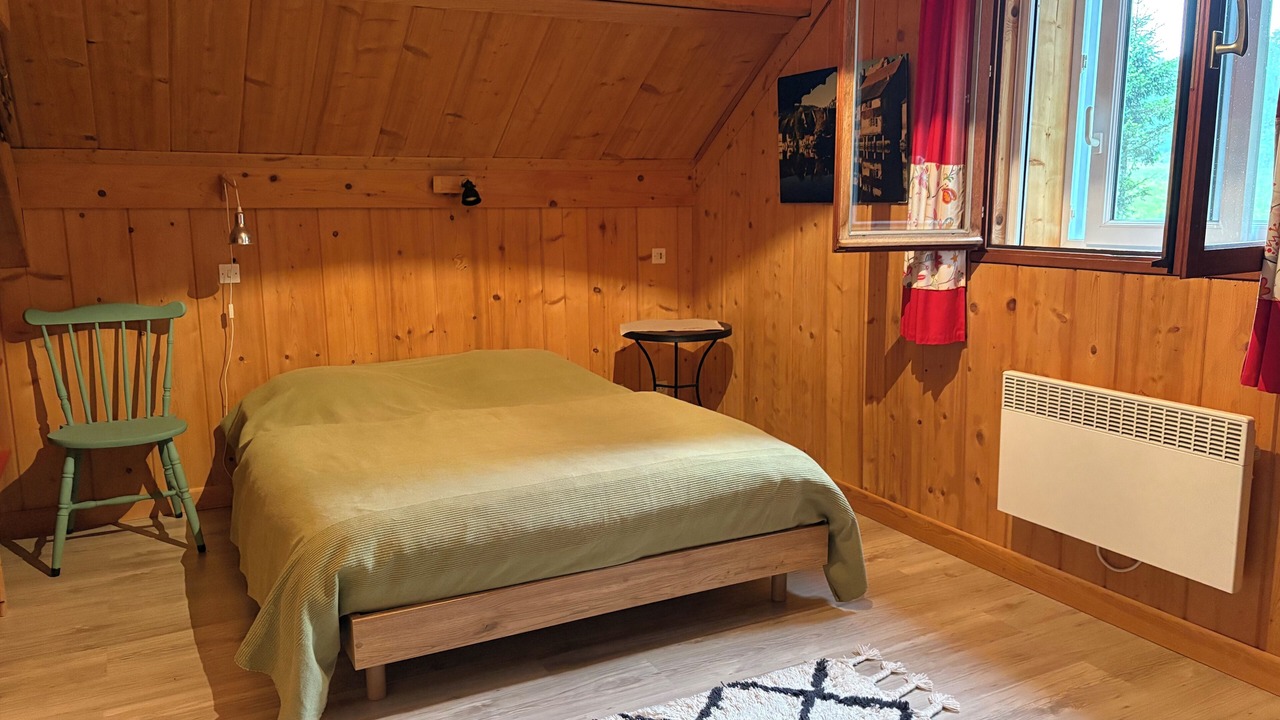 Photo of Bedroom in Chapelle-des-Bois