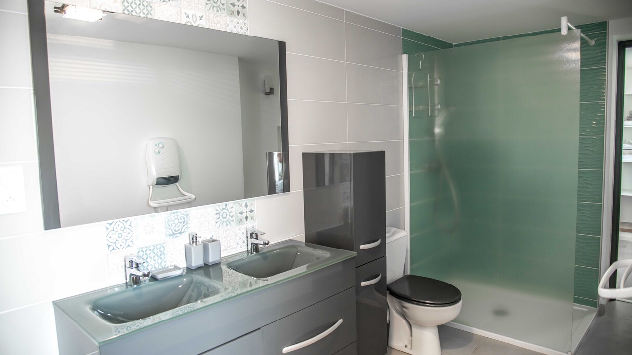 Photo of Bathroom in La Begude-de-Mazenc