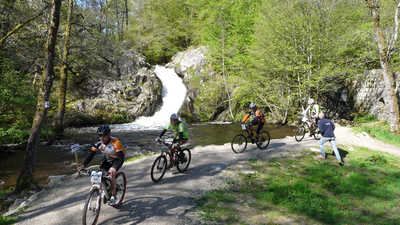Photo of Others in Cervon